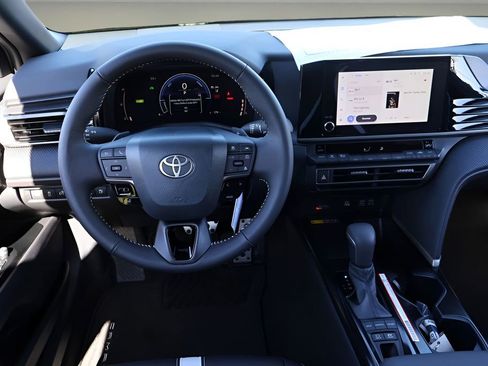 New 2026 Toyota Camry SE image 16