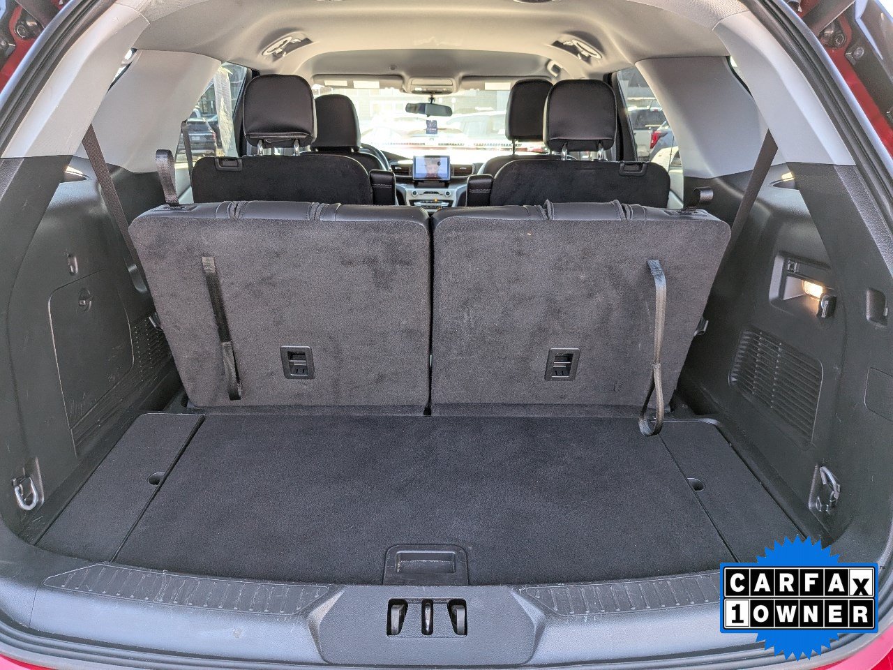 Certified 2023 Ford Explorer XLT w/ Equipment Group 202A AWD/4WD image 14