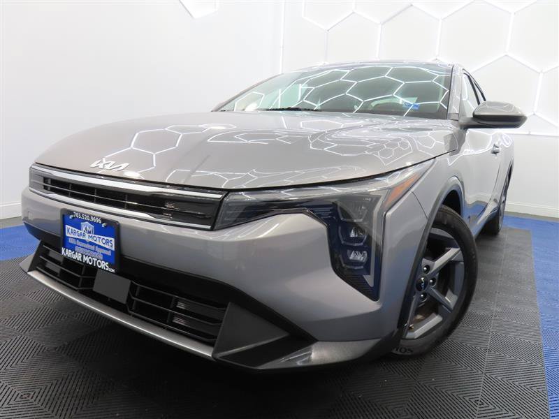 Used 2025 Kia K4 FWD image 1