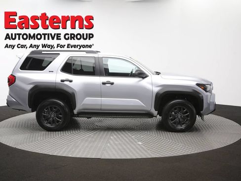 Used 2025 Toyota 4Runner SR5 AWD/4WD image 45