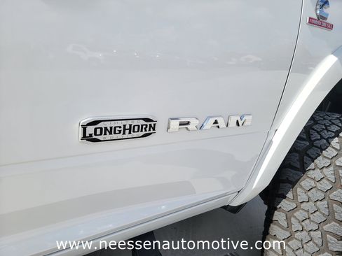 Used 2022 RAM 2500 Limited image 9