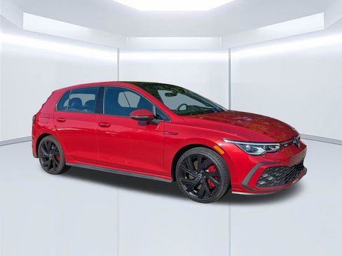 Used 2022 Volkswagen GTI SE w/ Black Wheel Package FWD image 2