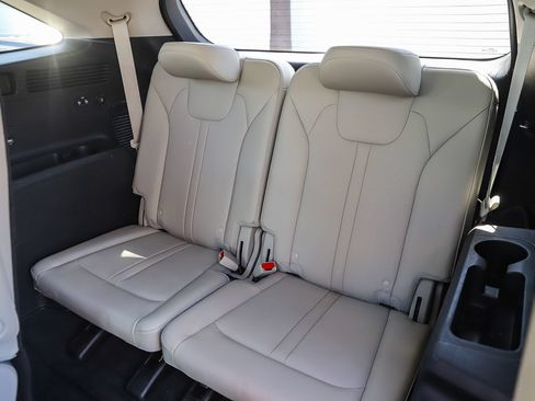 Used 2021 Kia Sorento SX AWD/4WD image 19