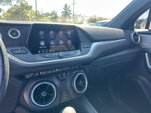 Used 2021 Chevrolet Blazer LT image 11