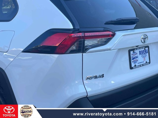 Certified 2025 Toyota RAV4 XLE w/ Convenience Package AWD/4WD image 12