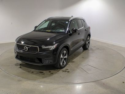Used 2025 Volvo XC40 B5 Core w/ Protection Package Premier