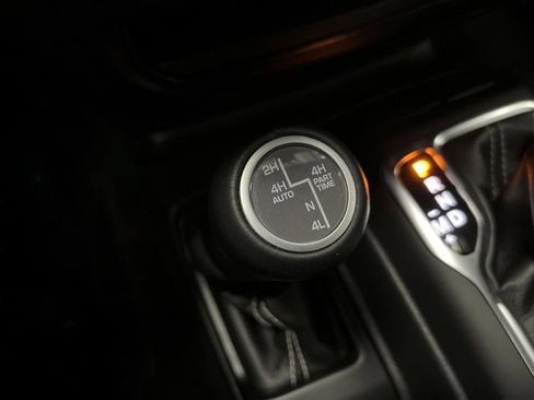 Used 2023 Jeep Wrangler Unlimited Sahara w/ Cold Weather Group image 22