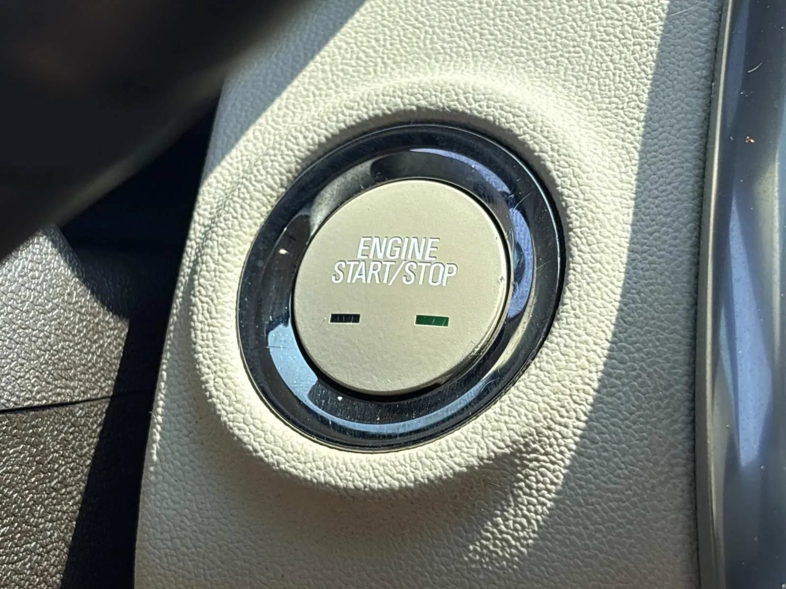 Used 2014 Buick LaCrosse Leather FWD image 26