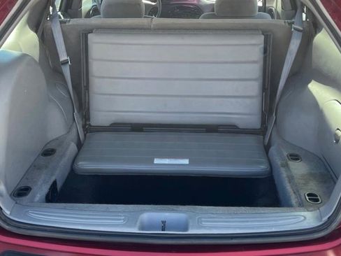 Used 1998 Ford Taurus SE FWD image 14