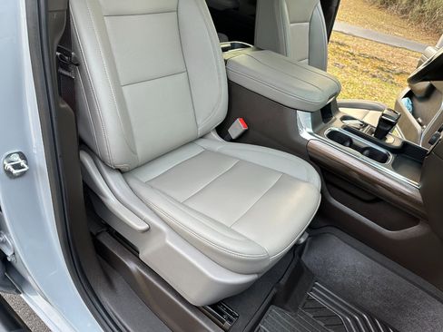 Used 2024 Chevrolet Silverado 1500 RST image 29