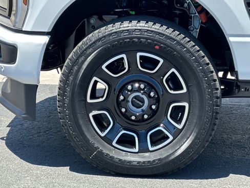 New 2026 Ford F250 Platinum AWD/4WD image 24
