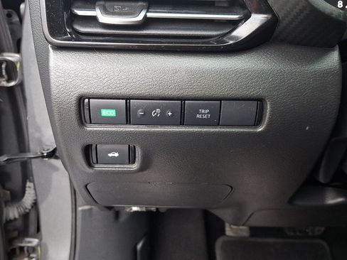 Certified 2020 Nissan Sentra SV FWD image 23