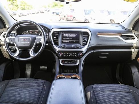 Used 2020 GMC Acadia SLE FWD image 13
