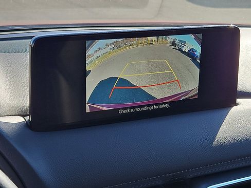 Used 2021 MAZDA CX-5 Touring image 17