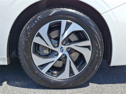 Used 2025 Subaru Legacy Premium image 9