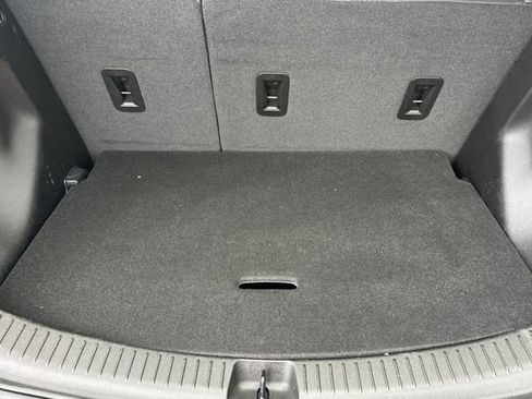 Used 2023 Chevrolet Bolt LT FWD image 17