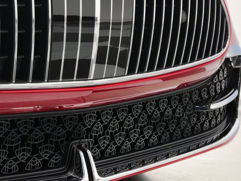 Used 2026 Mercedes-Benz Maybach SL 680 image 54