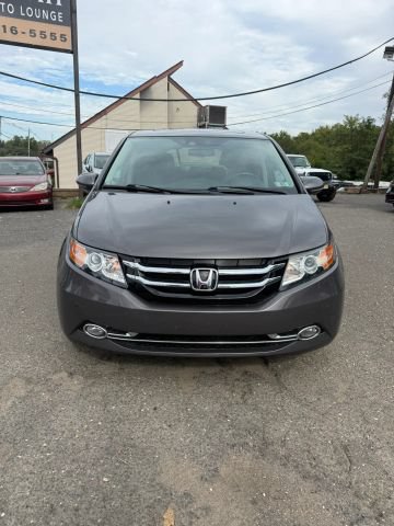 Used 2016 Honda Odyssey Touring Elite image 2
