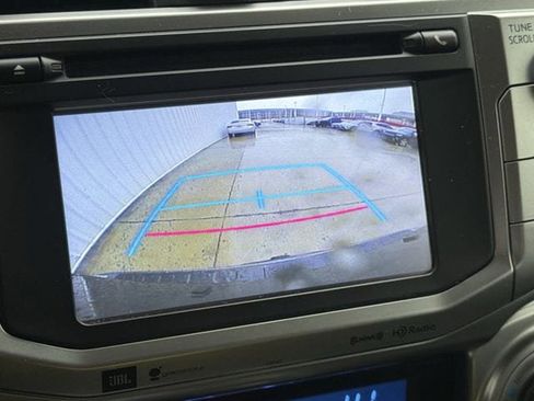 Used 2018 Toyota 4Runner Limited image 18