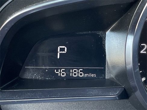 Used 2018 MAZDA MAZDA3 Grand Touring image 15