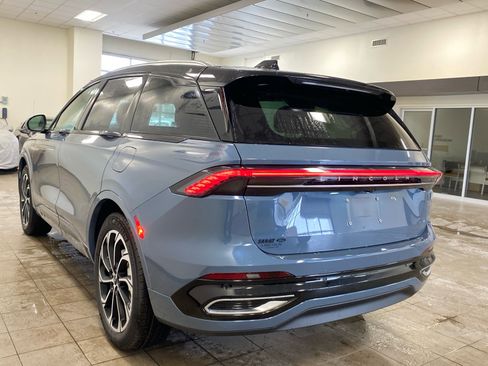 New 2026 Lincoln Nautilus Reserve image 5