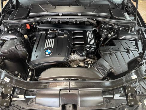 Used 2011 BMW 328i Convertible RWD image 24