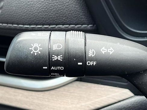 Used 2024 Toyota Grand Highlander FWD image 20