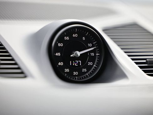 New 2026 Porsche Cayenne Coupe AWD/4WD image 39