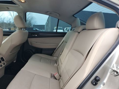 Used 2015 Subaru Legacy 2.5i Limited image 9