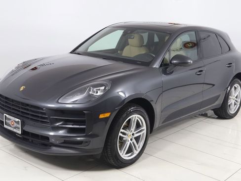 Used 2019 Porsche Macan AWD/4WD image 23