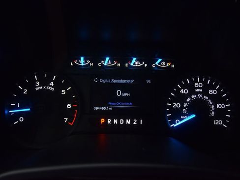 Used 2017 Ford F150 XL w/ Equipment Group 101A Mid AWD/4WD image 19