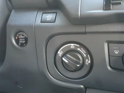 New 2026 Nissan Frontier SV image 27