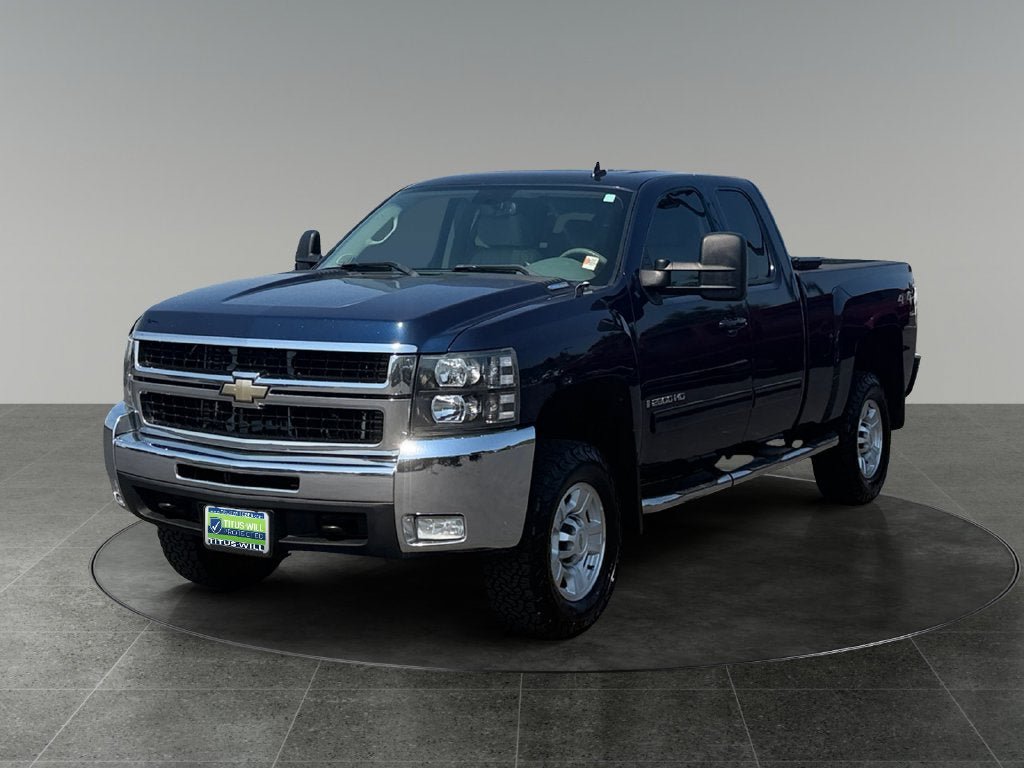 Used 2009 Chevrolet Silverado 2500 LTZ w/ Safety Package AWD/4WD image 4