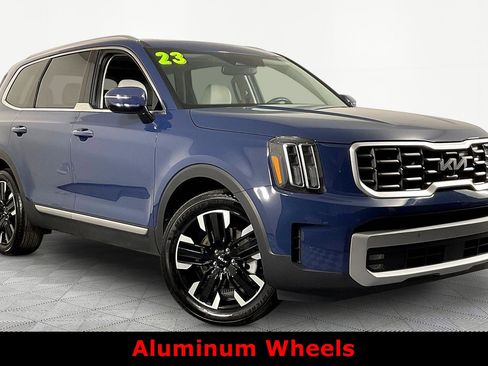 Used 2023 Kia Telluride SX AWD/4WD image 3