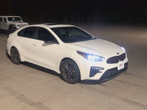 Used 2021 Kia Forte GT-Line image 2