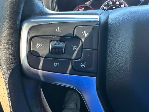 Used 2021 Chevrolet Blazer RS w/ Enhanced Convenience Package FWD image 19