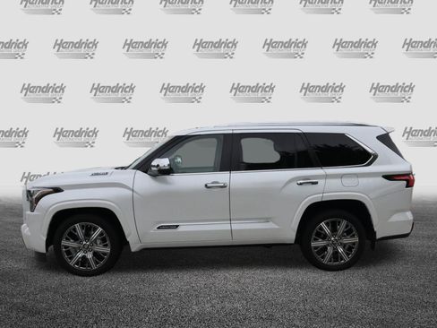 Used 2025 Toyota Sequoia Capstone w/ Tow Technology Package AWD/4WD image 6