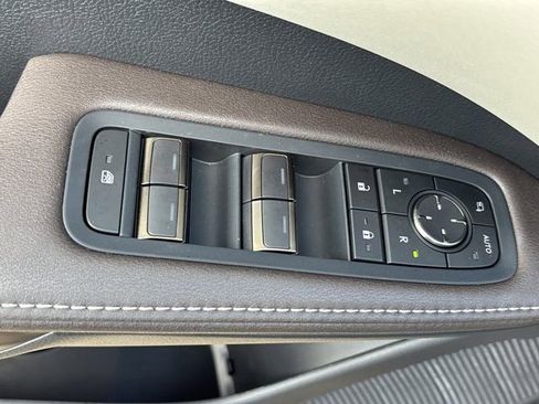 Used 2025 Lexus RX 350 Premium Plus w/ Convenience Package AWD/4WD image 21