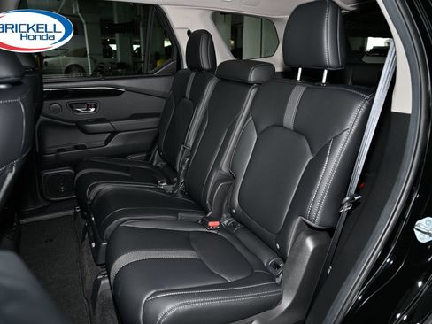 Certified 2025 Honda Pilot EX-L image 7
