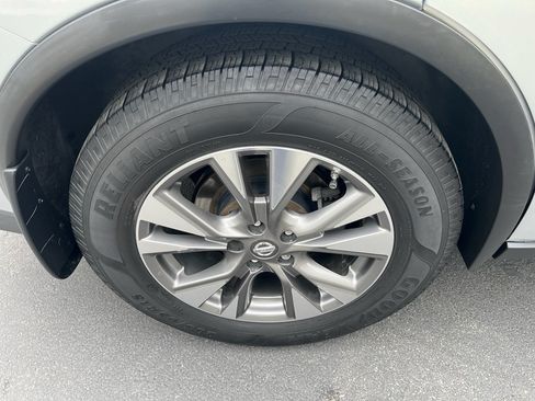 Used 2017 Nissan Murano SL AWD/4WD image 14