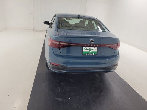 Used 2025 Volkswagen Jetta Sport FWD image 6