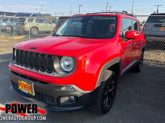 Used 2017 Jeep Renegade Altitude AWD/4WD video 1