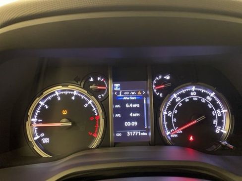 Used 2022 Toyota 4Runner TRD Sport image 9