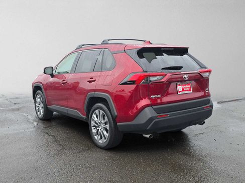 Used 2025 Toyota RAV4 XLE Premium w/ Weather Package AWD/4WD image 6