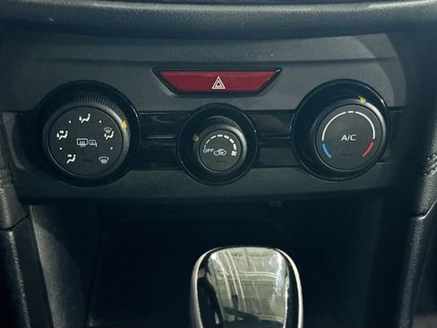 Used 2018 Subaru Crosstrek 2.0i Premium w/ Popular Package #3 image 16