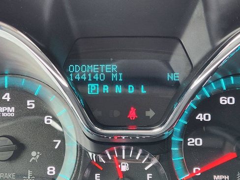 Used 2016 Chevrolet Traverse LT w/ Style and Technology Package FWD image 25