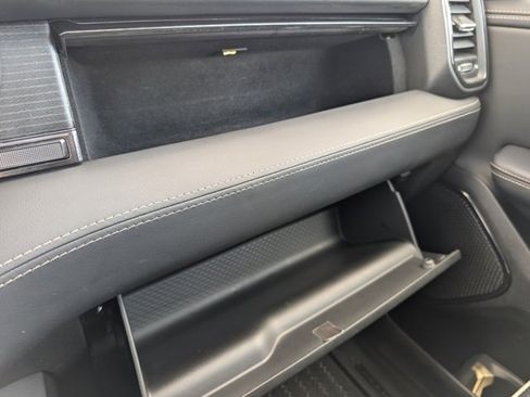 Certified 2024 RAM 1500 Limited image 28