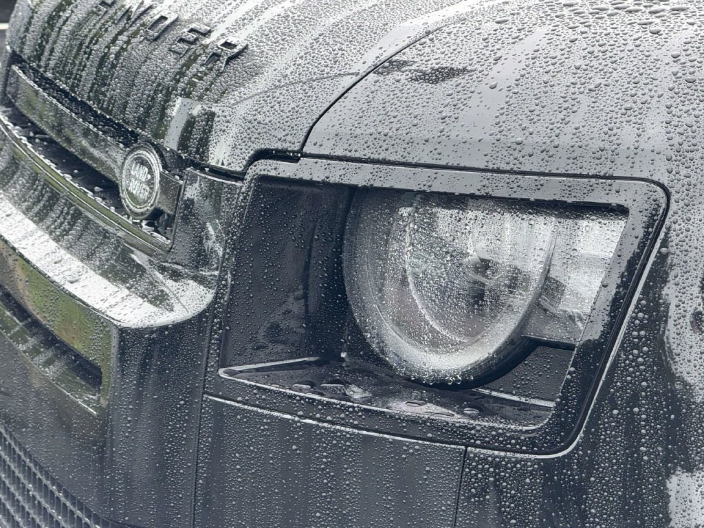 New 2026 Land Rover Defender 110 S AWD/4WD image 7