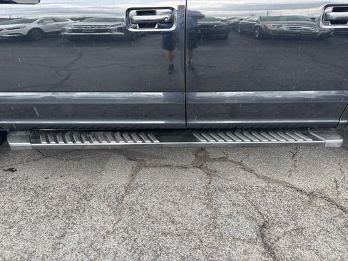 Used 2018 Ford F150 XLT w/ Equipment Group 302A Luxury image 10