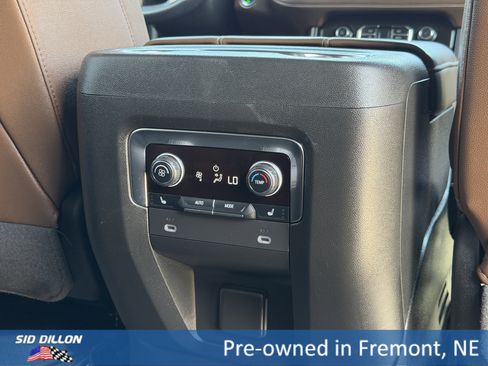 Certified 2023 Chevrolet Tahoe High Country AWD/4WD image 21